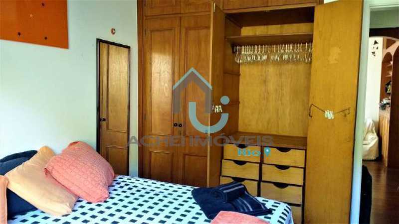 58022d948d0c8de2905551829ace46 - 13