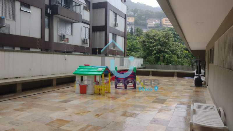 Conheça outro angulo playground. do imóvel - Excelente apartamento de 3 quartos com vaga na escritura. - AIAP30225 - 19 outro angulo playground. - 19