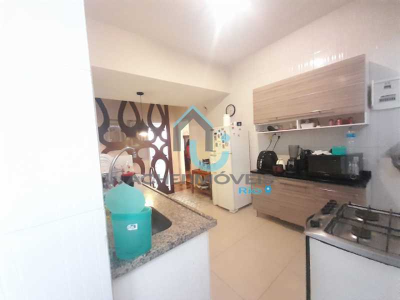 d31ea9f4-0a9a-4a23-bed5-651a92 - 13