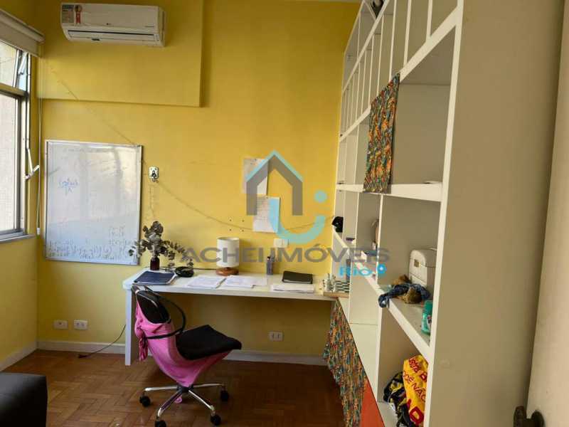 a45351cf-689a-45fa-ad28-2c1c25 - 18