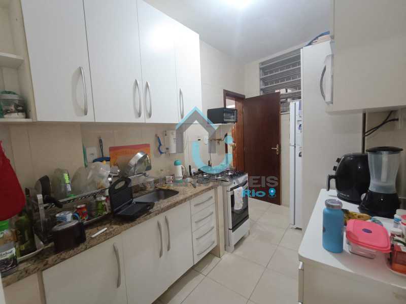 45481fec-8e61-4215-9586-ab391a - 16