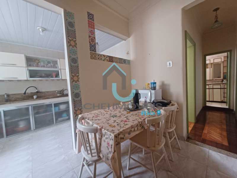 b71da55d-37f1-45e0-8f04-b33b92 - 12