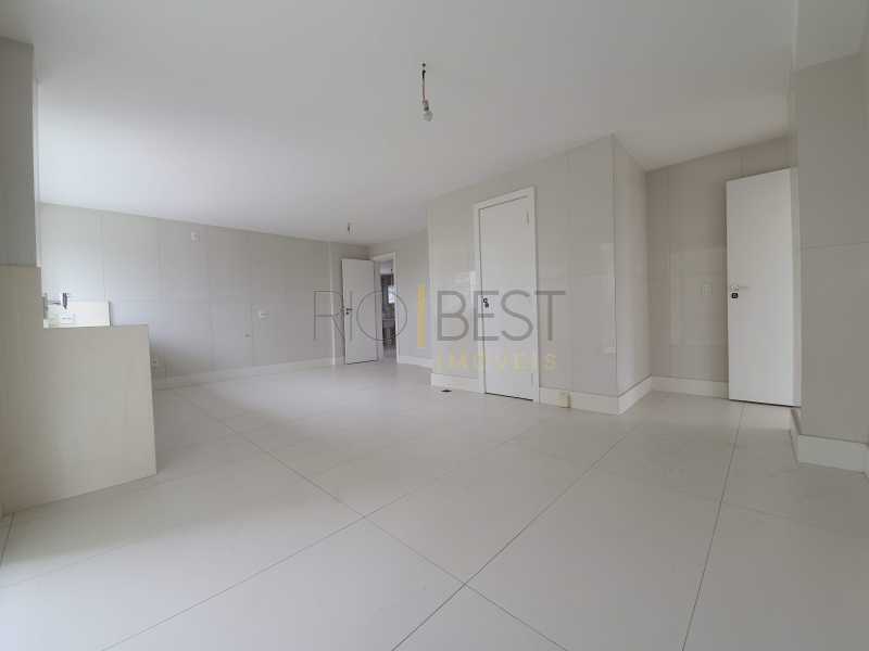 Conheça 20191102_101839 do imóvel - Barra Peninsula FontVieille expetacular apartamento 4 suites - BTAP40052 - 21 20191102_101839 - 21