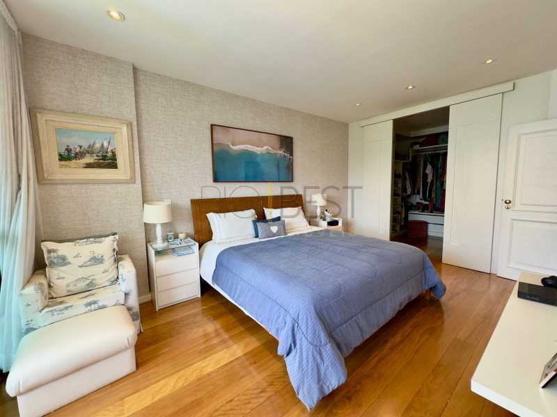 Conheça 0ed168b8-6f1d-47a2-9fdb-e121ea do imóvel - Barra Península- Saint Barth 4 suites Lindo apartamento com vista espetacular para Lagoa. - BTAP40102 - 10 0ed168b8-6f1d-47a2-9fdb-e121ea - 10