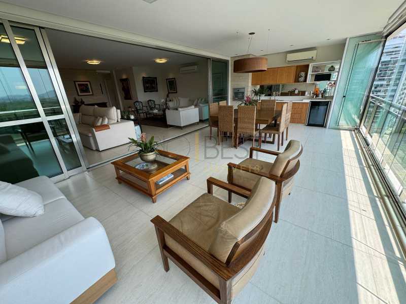 Conheça 5a2f41a7-950d-421f-945d-335500 do imóvel - Barra Península- Saint Barth 4 suites Lindo apartamento com vista espetacular para Lagoa. - BTAP40102 - 7 5a2f41a7-950d-421f-945d-335500 - 7