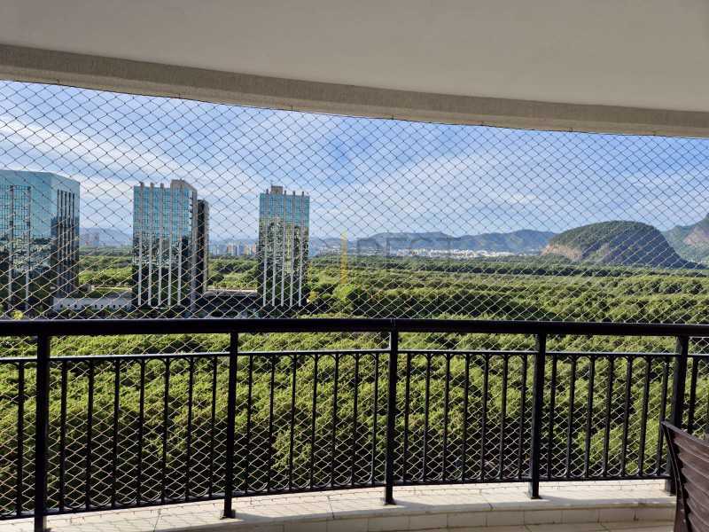 523d89c2-94c1-4a0d-8444-dbe0f8 - 1