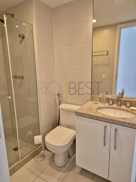 fe82c038-c95a-46b6-86f4-5f11fe - 14