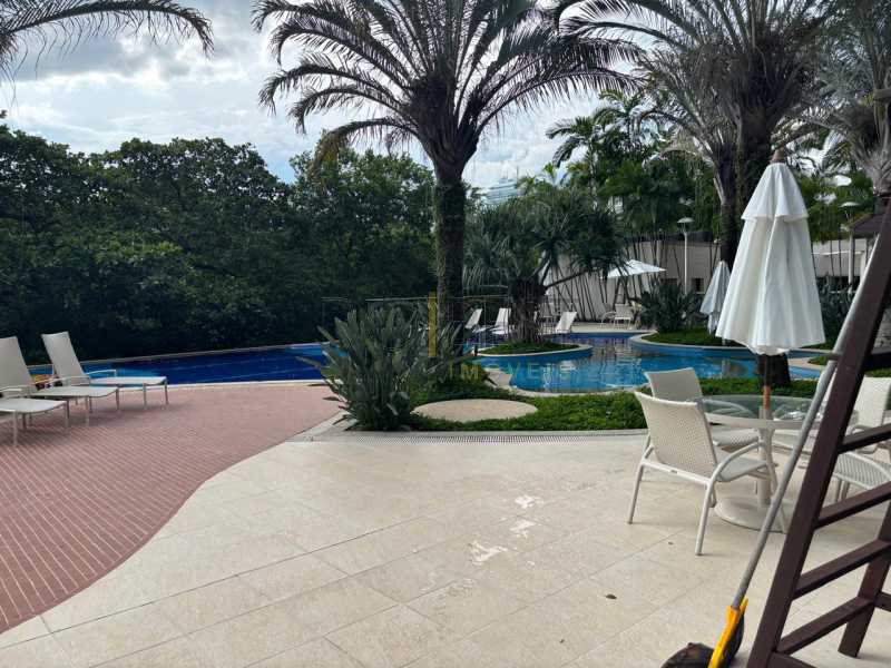 Conheça 29bf7bb2-356a-401e-80cc-8ba6f6 do imóvel - Barra Peninsula Bernini 4 suites 415m espetacular apartamento mobiliado com vista aberta - BTAP40107 - 25 29bf7bb2-356a-401e-80cc-8ba6f6 - 25