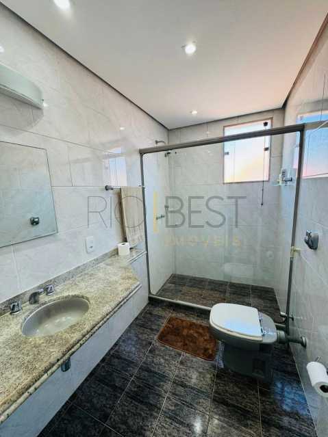 Conheça 4f10ea9a-82e8-4a6c-8b10-39151b do imóvel - BARRA- CRYSTAL LAKE Maravilhosa casa duplex com amplo terreno 4 suites - BTCN50004 - 16 4f10ea9a-82e8-4a6c-8b10-39151b - 16