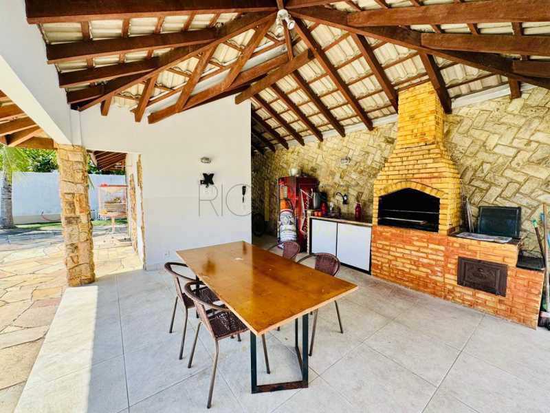 Conheça 852d6d23-8b32-4e08-a7b9-fc1e8c do imóvel - BARRA- CRYSTAL LAKE Maravilhosa casa duplex com amplo terreno 4 suites - BTCN50004 - 5 852d6d23-8b32-4e08-a7b9-fc1e8c - 5