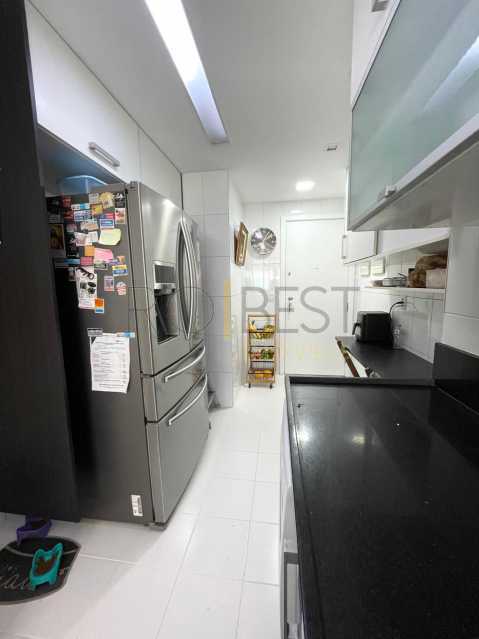 Conheça d9382dba-7c8b-4585-99e3-dc217b do imóvel - Barra Peninsula St Martin 4 suites sol da manha lindo apartamento reformado - BTAP40108 - 15 d9382dba-7c8b-4585-99e3-dc217b - 15