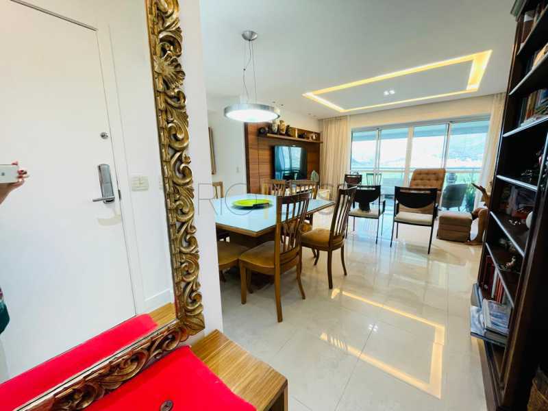 Conheça ea8240a7-68a8-4490-8592-426fb1 do imóvel - Barra Peninsula St Martin 4 suites sol da manha lindo apartamento reformado - BTAP40108 - 17 ea8240a7-68a8-4490-8592-426fb1 - 17