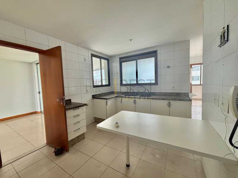 Conheça abf5391f-9e29-48e5-8110-03295d do imóvel - Barra Peninsula Via Privilegie 4 suites andar alto expetacular vista lagoa praia sol da manha 256m² - BTAP40113 - 12 abf5391f-9e29-48e5-8110-03295d - 12