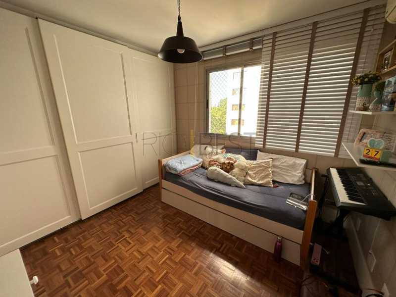 Conheça f608ae71-ef12-4cbd-976c-a6d16e do imóvel - Barra Peninsula Mondriam luxuosíssimo Duplex (sendo 3 suítes) porteira fechada - BTAP50005 - 21 f608ae71-ef12-4cbd-976c-a6d16e - 21