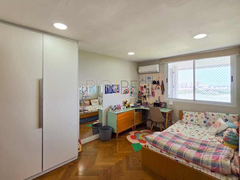 Conheça 20250312_121959 do imóvel - Barra Peninsula Paradiso 4 suites maravilhoso duplex frontal lagoa reformado - BTAP40116 - 17 20250312_121959 - 17