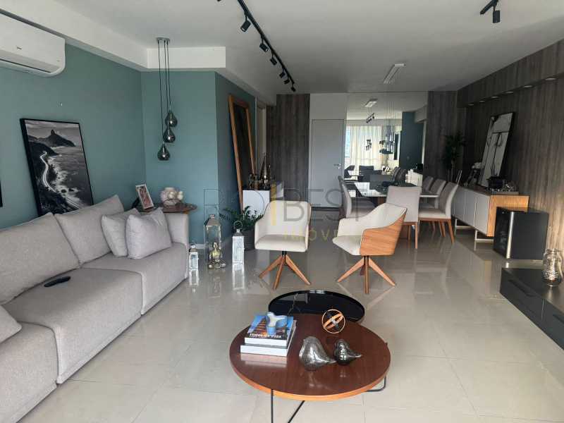 Conheça 38bfe261-0c18-4fb5-a150-1203cb do imóvel - Barra Cidade Jardim Majestic lindo 4 suítes - BTAP40128 - 8 38bfe261-0c18-4fb5-a150-1203cb - 8