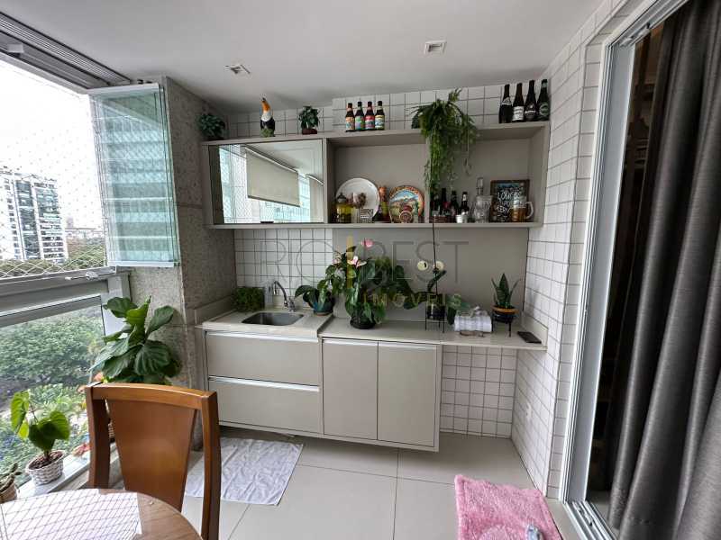Conheça ea74fd05-9b7d-4b59-96ad-265952 do imóvel - Barra Peninsula Soul 4 suites todo mobiliado lindo apartamento reformado - BTAP40129 - 25 ea74fd05-9b7d-4b59-96ad-265952 - 25