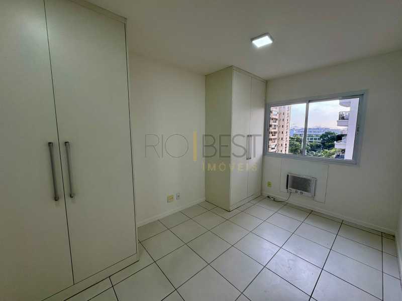 25ebd9cd-9993-40b9-9636-88ee33 - 9