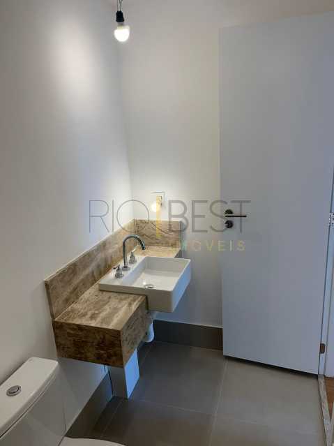 cefaa984-fc7e-4b34-890f-8bfb17 - 10