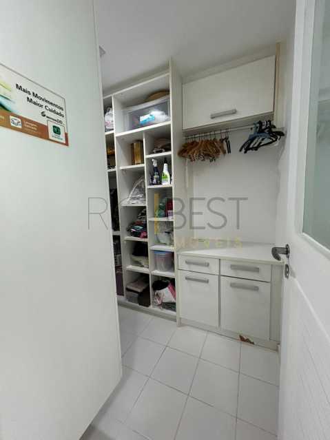 165de898-e1b4-4d76-a3e4-865a15 - 16