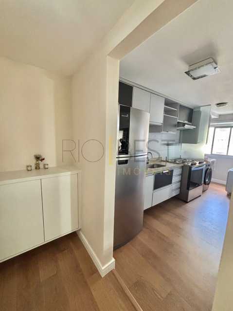 a517a8ff-8f4b-44ce-87dc-974feb - 25