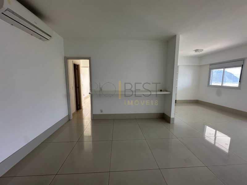 9e876899-80e9-40ae-b177-178794 - 3