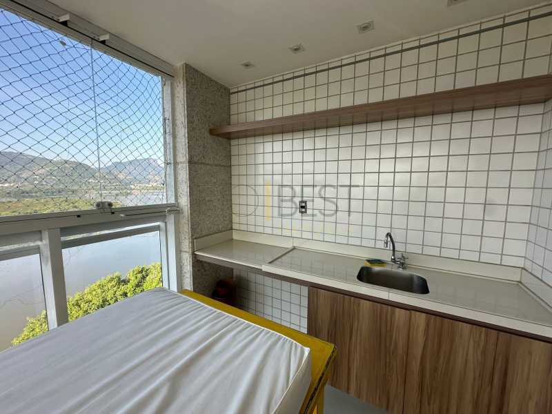 eb7b5f1d-dd15-4173-b92a-82ee7d - 2