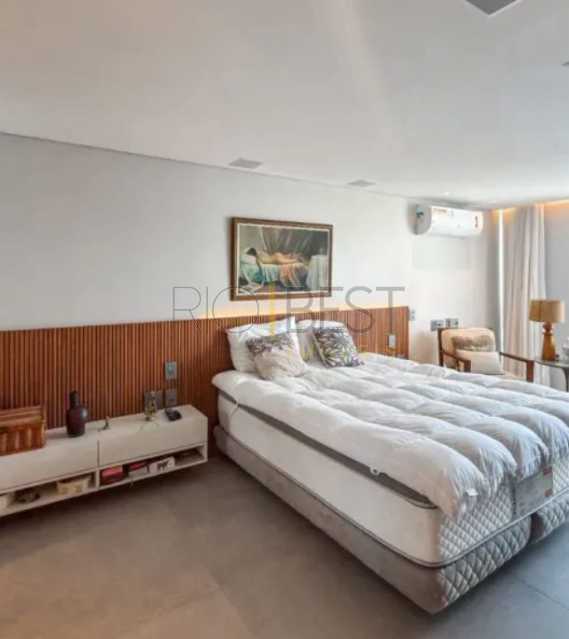 c3f92265-c9a3-463b-8206-bd4bb9 - 24