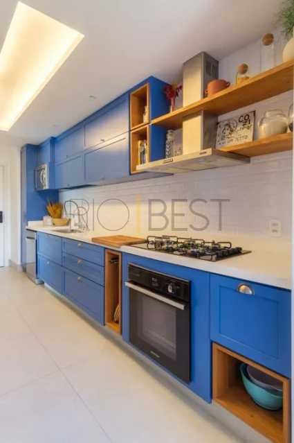 79ba806e-8a0b-4ef0-8e80-3eeb0c - 28