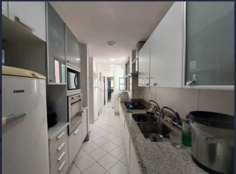 63ae8d03-c618-4668-a969-3ce70b - 9