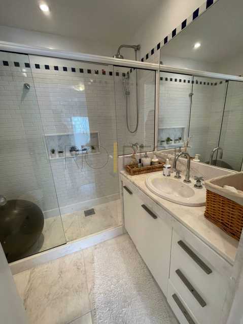 024e9ef1-9406-46d5-9eb6-a95c43 - 14