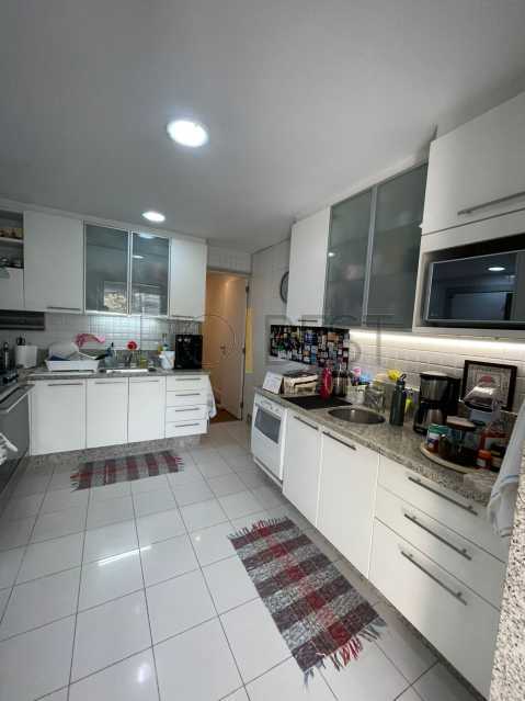 533d6951-9106-4239-98c6-a4a692 - 15