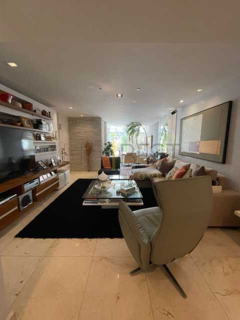 f33c06dd-3743-4448-8261-9ac19e - 28