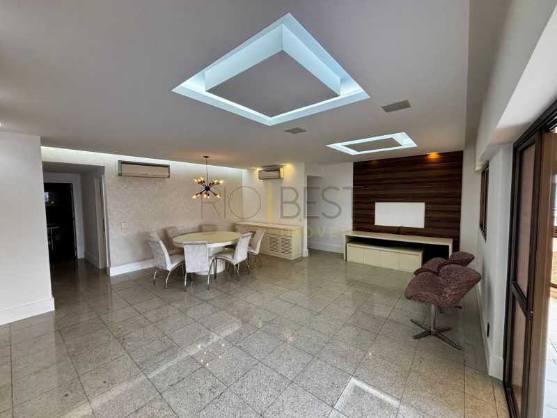 03e512a3-ef99-4e25-91bf-3c03d1 - 4