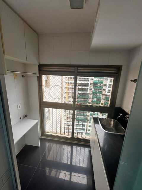 c6c0d461-7a75-4e3f-ac80-48da2b - 14