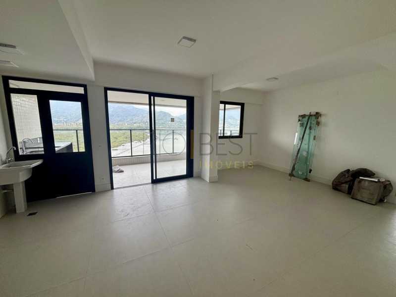 c4fb81a5-7317-47b0-8687-c4b793 - 6