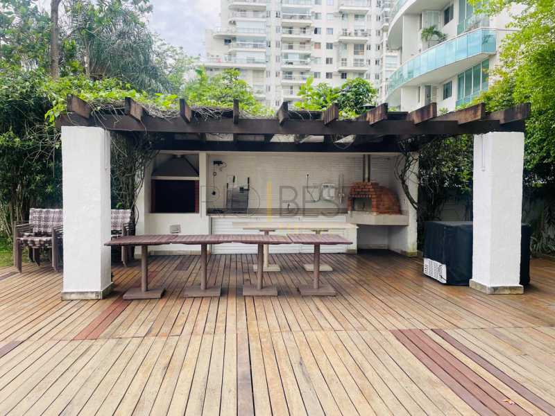 ce643db9-972b-450b-8cd1-075b75 - 19