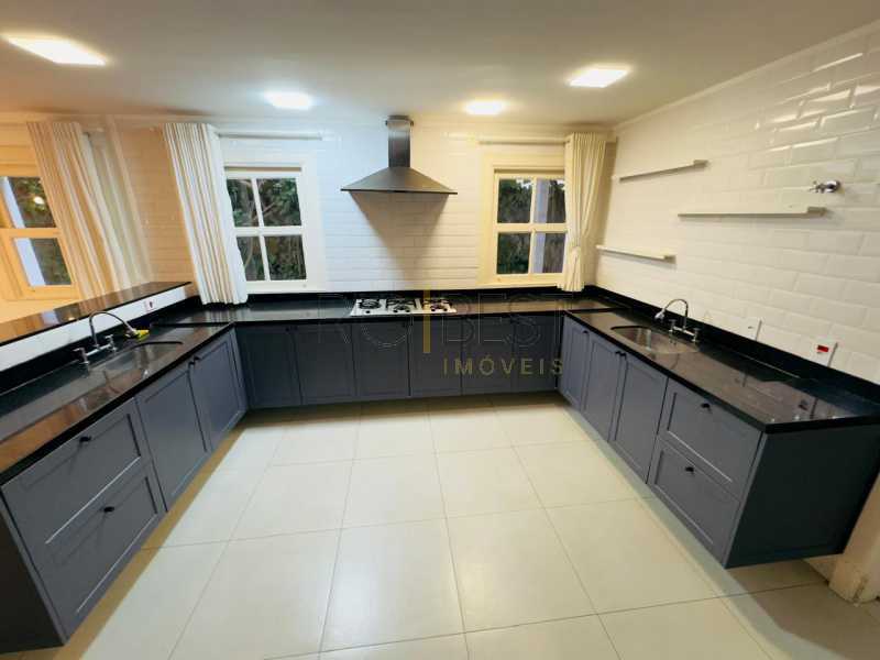 7cadb86b-3c0a-4d36-81f4-997f10 - 16