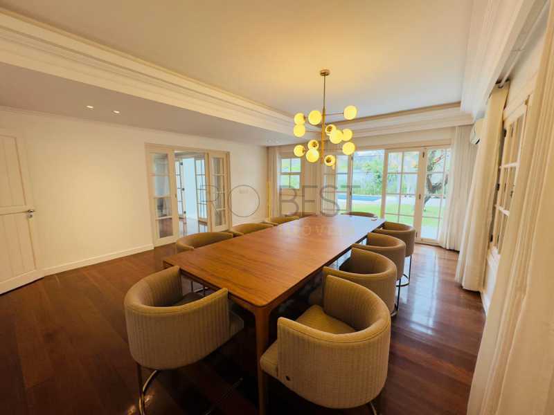 6743b9bf-9ad3-45c2-ba4f-8d47c1 - 12