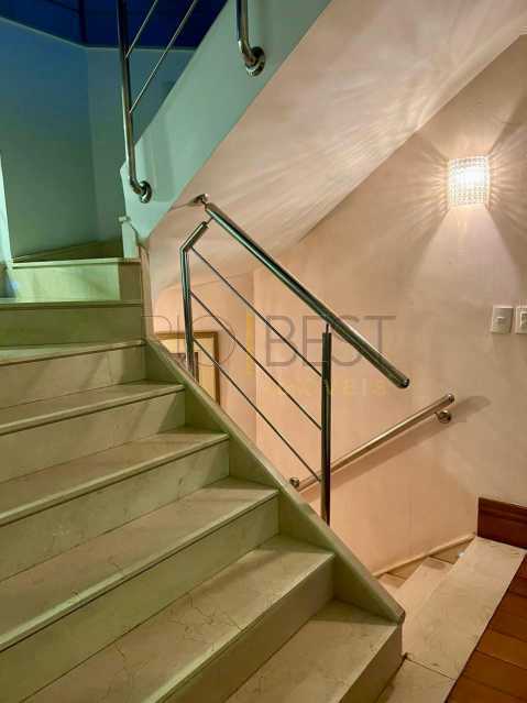 7bdcbba5-a832-48a0-a0ef-66ef11 - 17