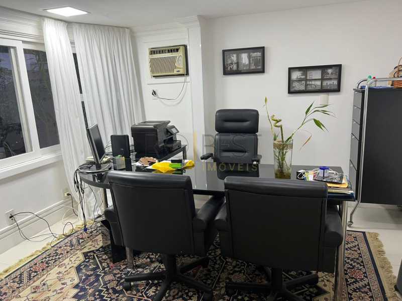 913cb608-f30a-4549-a14d-05294e - 21