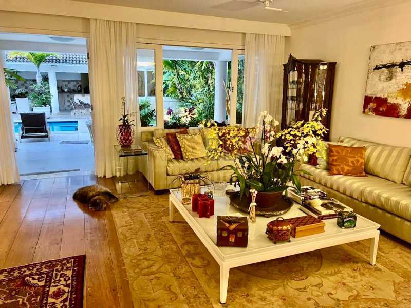 23599d41-6617-441a-9ffa-e78e1f - 11