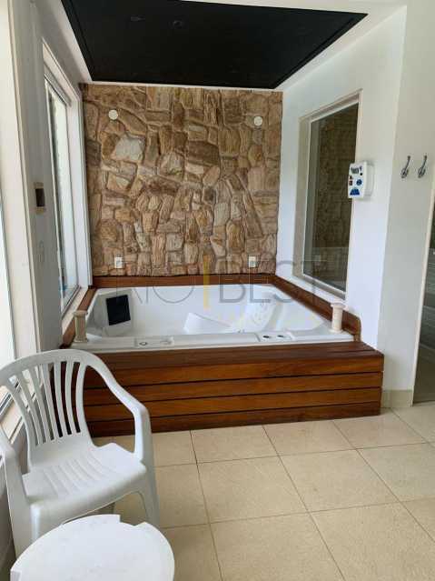 Ótima localização - Barra Condominio Novo Leblon casa 5 suites 100% mobiliada - BTCN50006