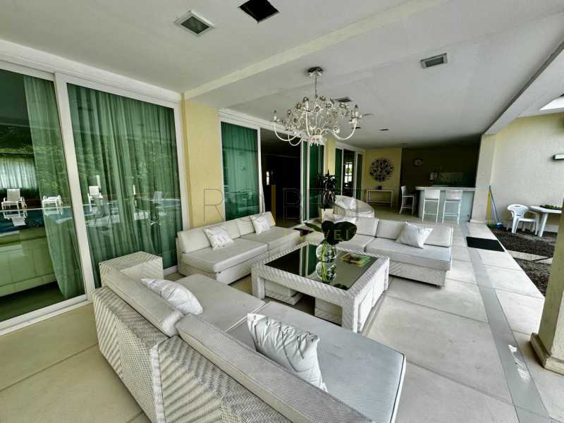 3e6e2381-e51f-47d5-b8df-f788c4 - 8