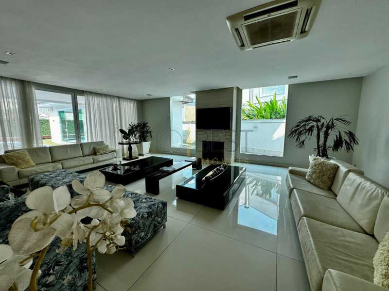 1855b908-32b5-4c07-a3c9-233a23 - 18