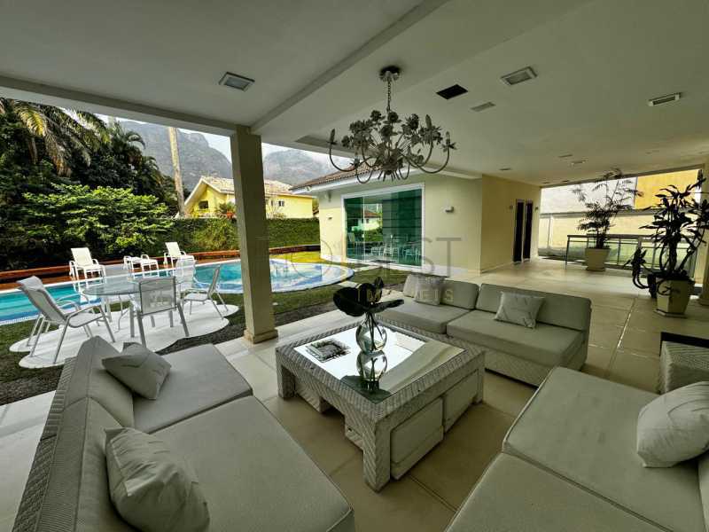 c9df02eb-a77e-44e4-9610-70a697 - 10