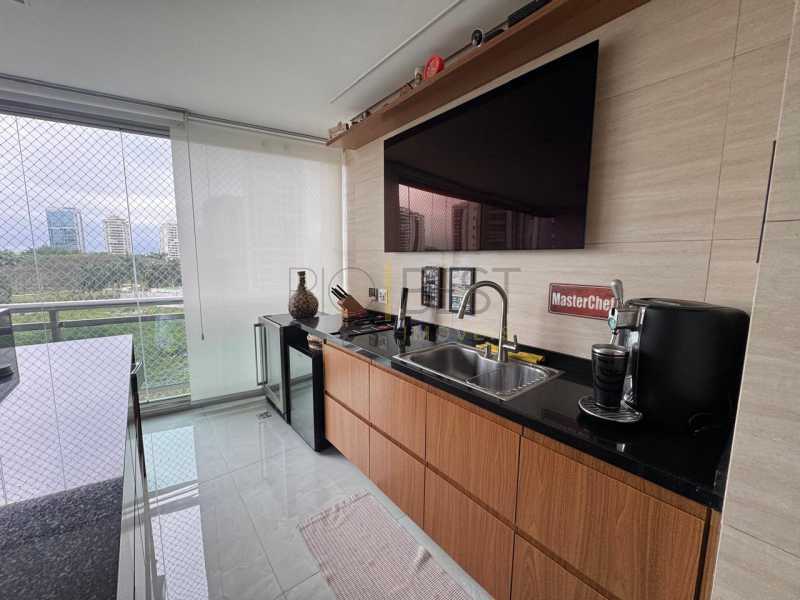 4ea0a89b-6b97-46bb-97a9-27aceb - 4