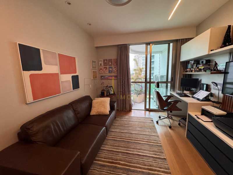 6d7b7cb9-e516-40bb-828d-34e475 - 15