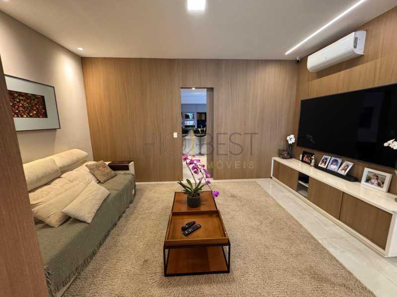 c93daa62-0cac-451a-ac34-899405 - 7