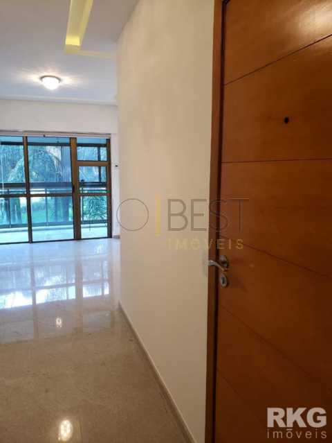 f3661ce1-bd77-4de2-b449-a80bbd - 4